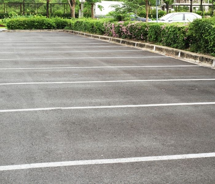 Affordable Parking Lot Cleaning